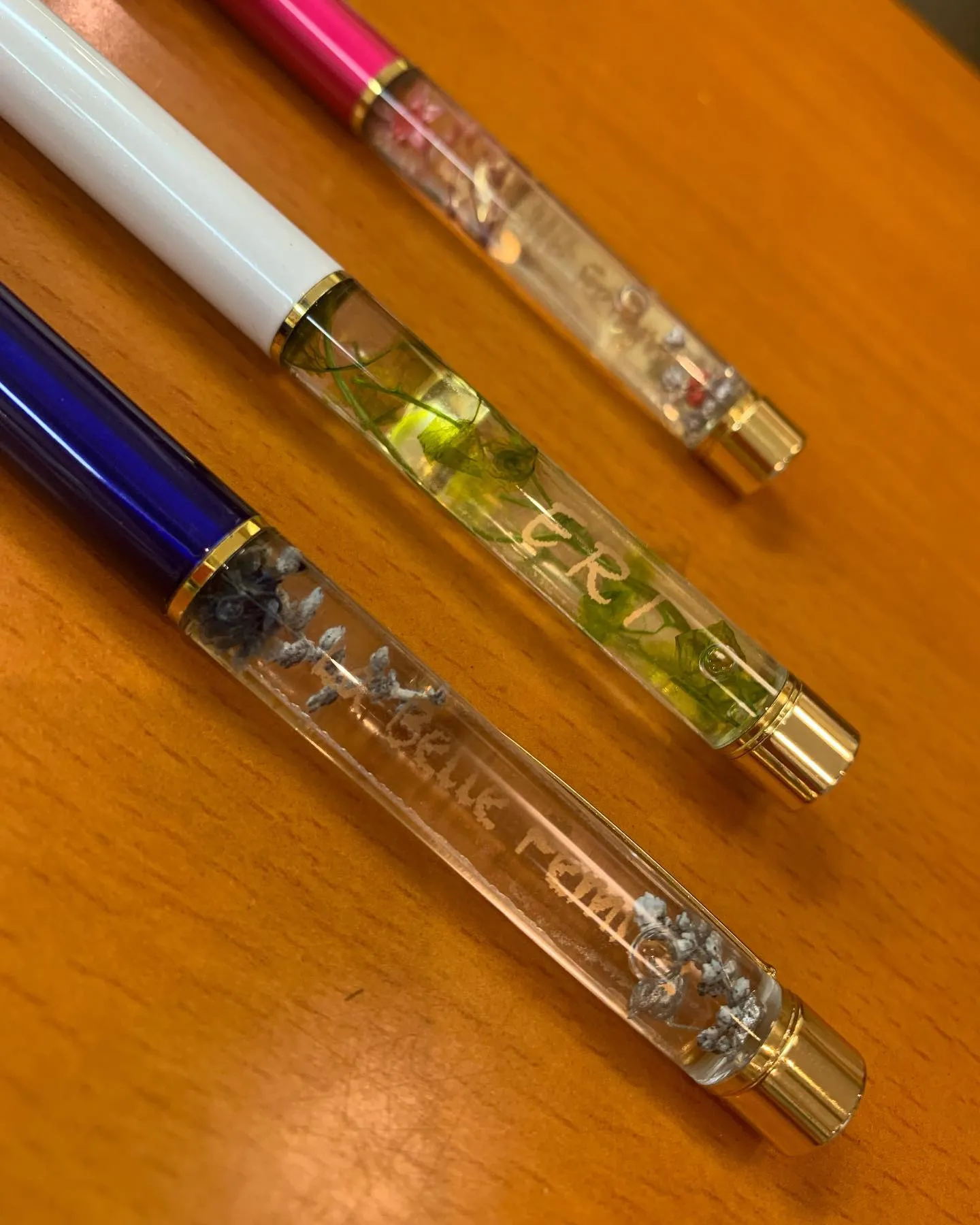 よ〜く見ると…