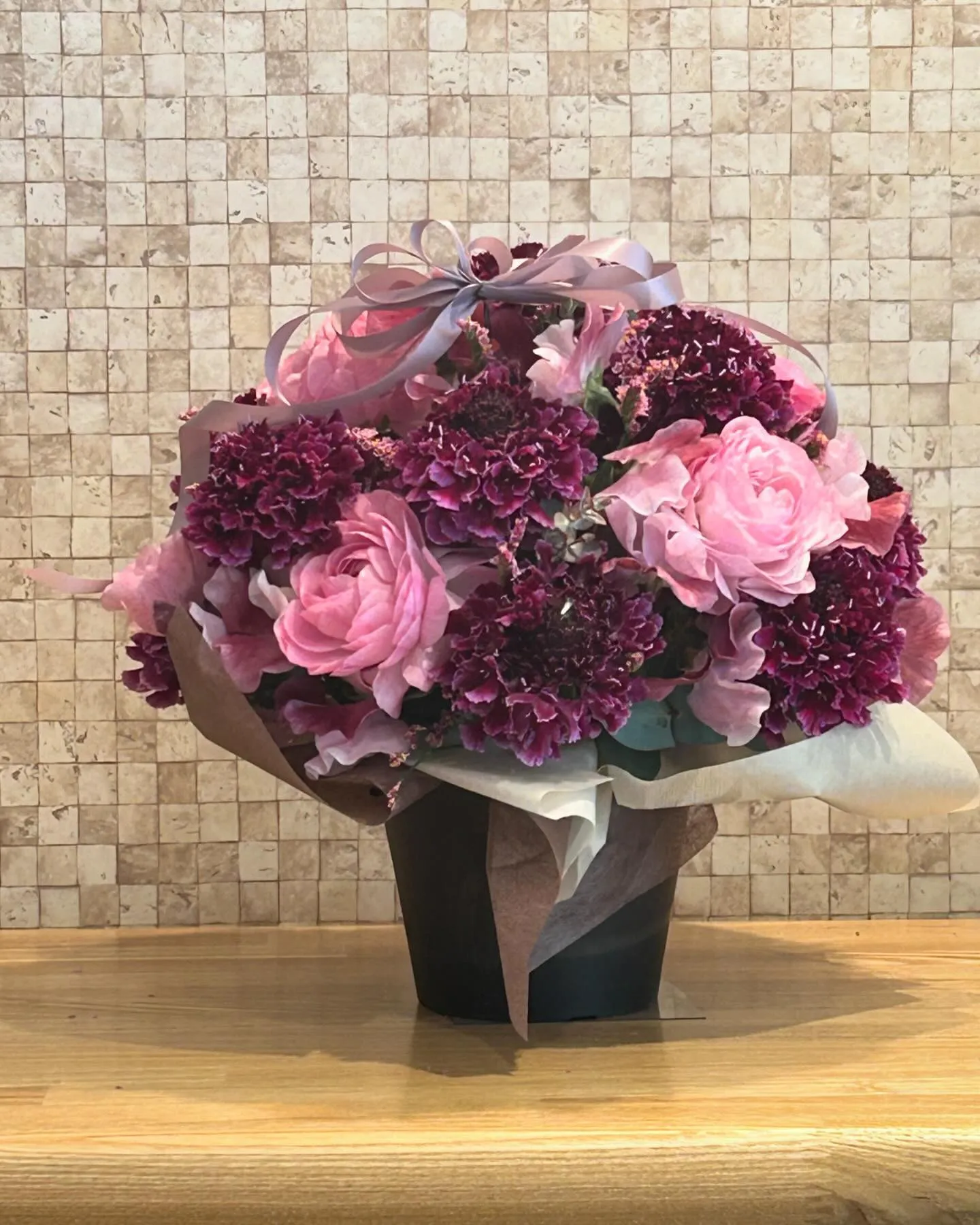 お客様から頂いたアレンジのお花